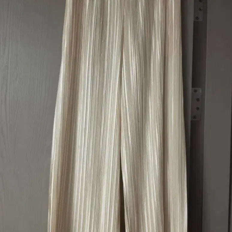 [BUNJANG] Pleats Please Pants Ivory / 플리츠플리츠 팬츠 아이보리