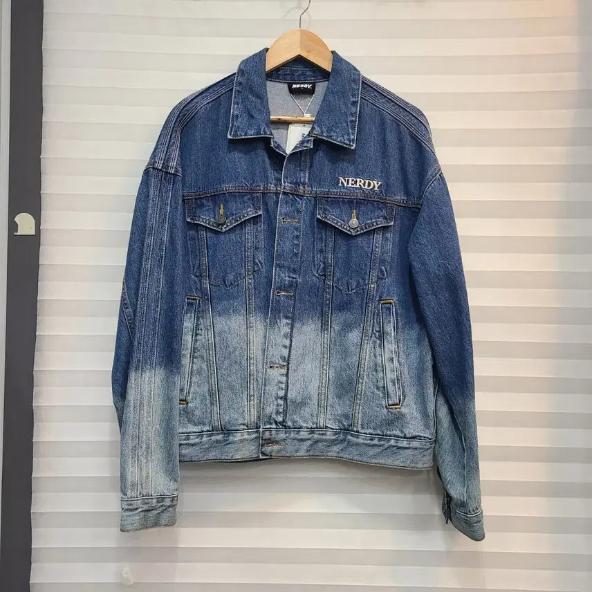 [BUNJANG] NERDY Logo Embroidered Denim Jacket / 널디 청자켓