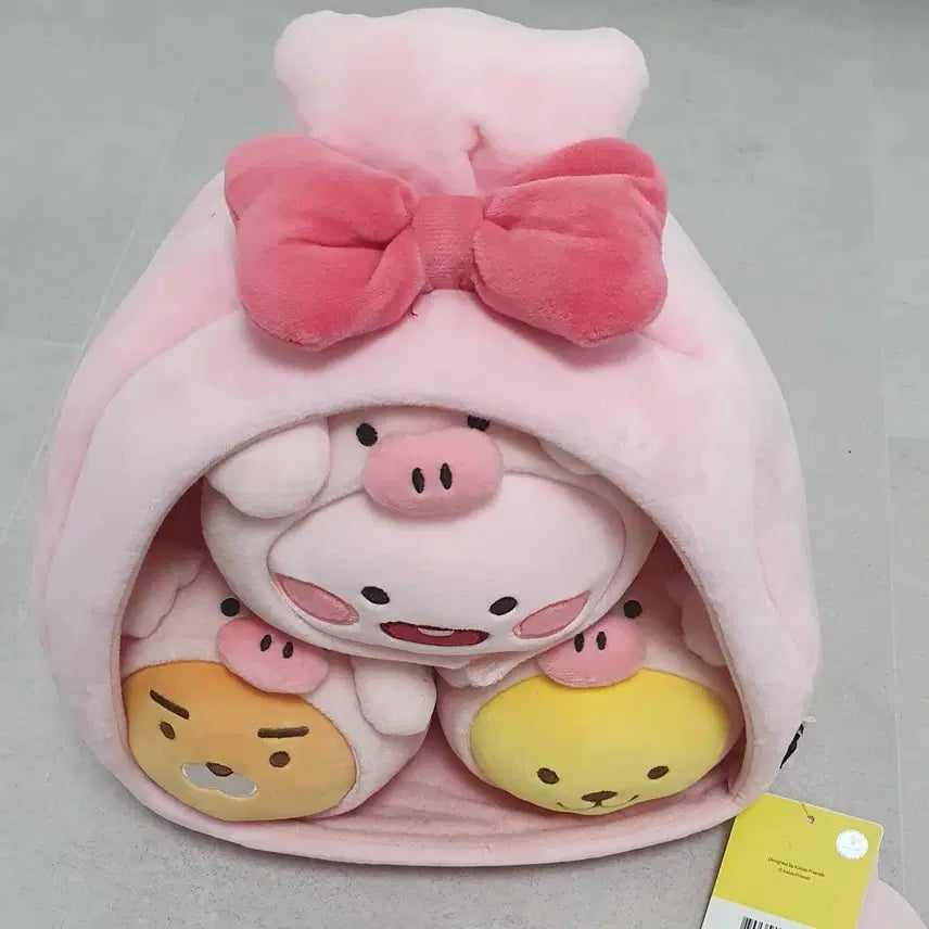 [BUNJANG] Kakao Friends 2019 Pig Year Apeach, Ryan, Muzi Plush Dolls / 카카오프렌즈 2019 돼지해 인형 어피치, 라이언, 무지