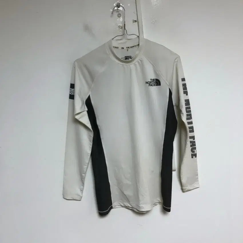 [BUNJANG] The North Face Men's Long Sleeve Rash Guard T-Shirt 90s / 노스페이스 남성 래쉬가드 긴팔티 90S@9907
