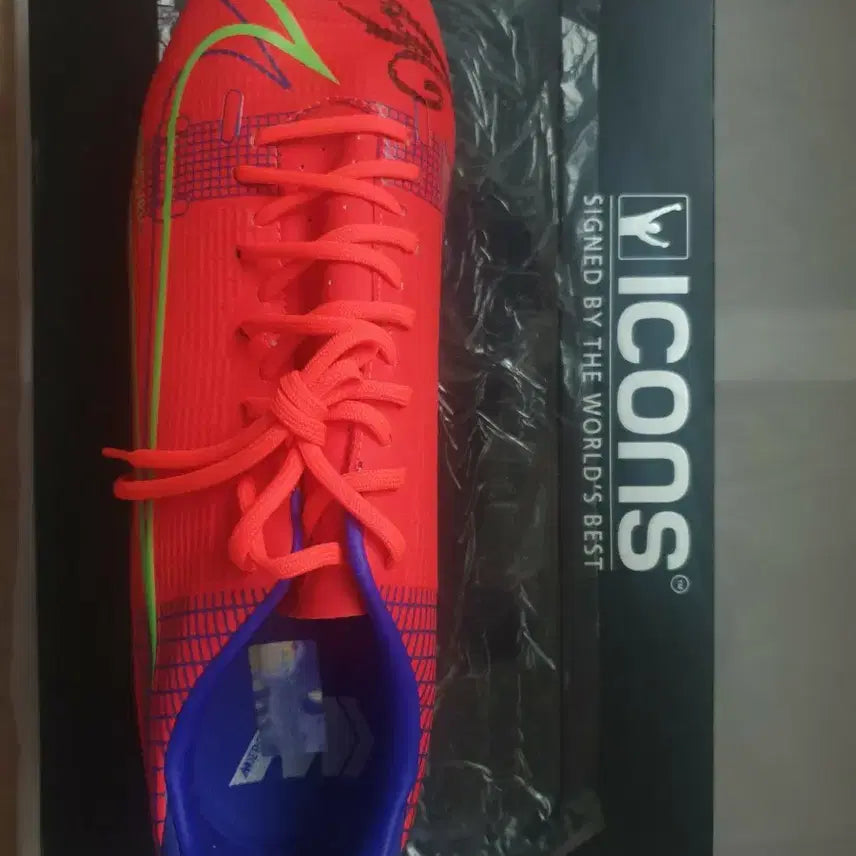 [BUNJANG] ICONS Lewandowski Signed Nike Mercurial Football Boot / (아이콘즈) 레반도프스키 사인축구화/베켓/파나틱스 icons