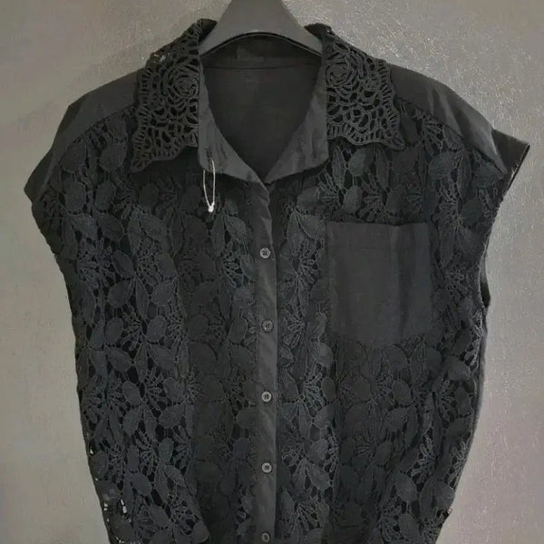 [BUNJANG] Lace Punching Sleeveless Blouse Jumper - Black / (새상품)레이스 펀칭 슬리브리스 블라우스 점퍼 블랙