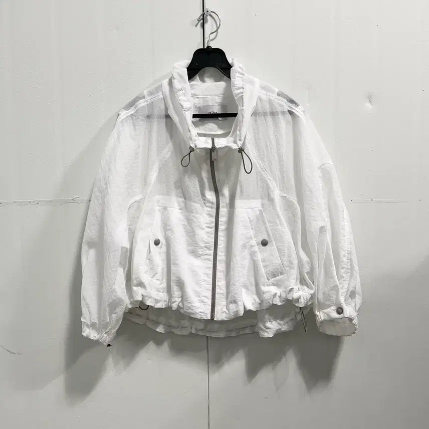 [BUNJANG] O'2nd Drawstring Lettering Embroidery Jumper / 23년 O2nd 오즈세컨 드로우스트링 백 레터링 자수 점퍼 76