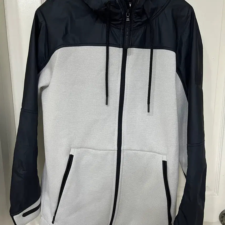 [BUNJANG] Under Armour Hooded Zip-Up Jacket / 언더아머 후드집업 L