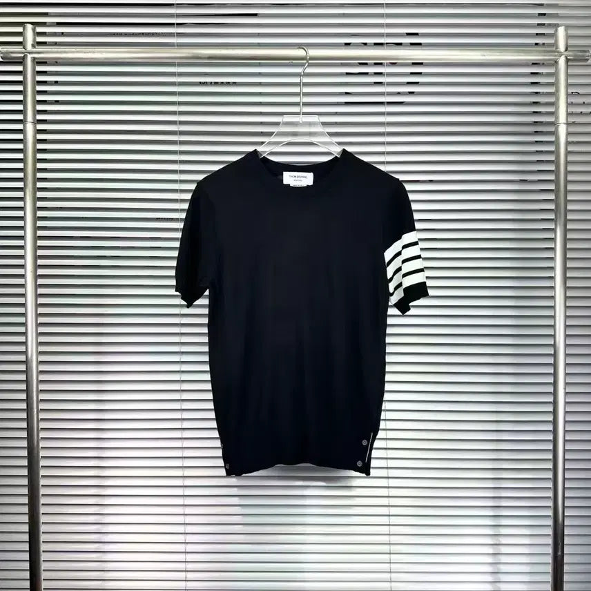 [BUNJANG] Thom Browne Jersey 4-Bar Stripe Short Sleeve T-Shirt / 톰브라운 저지 4바 스트라이프 반팔 티셔츠 매장구매