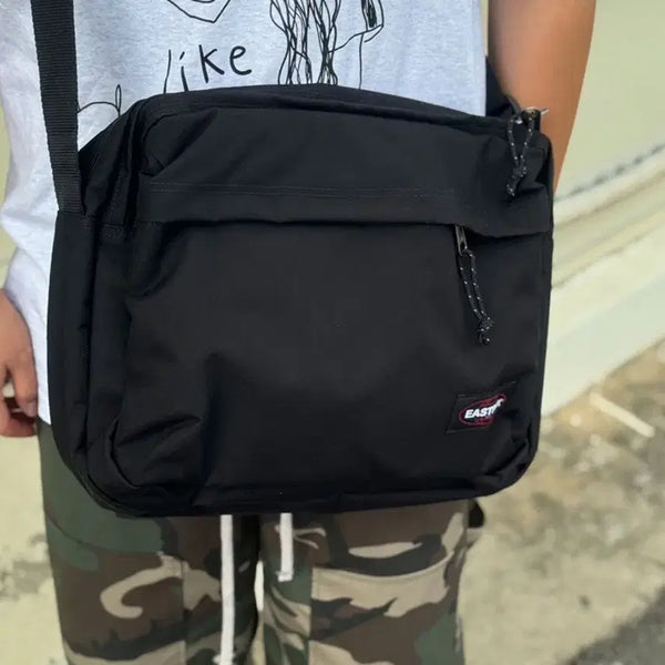 [BUNJANG] Eastpak Messenger Bag Cross / 이스트팩 메신저백  크로서