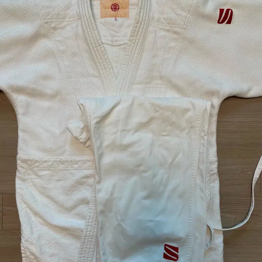 [BUNJANG] Kusakura JOEX Judo Uniform (Size 165) / 쿠사쿠라 JOEX (선수용 유도복 165)