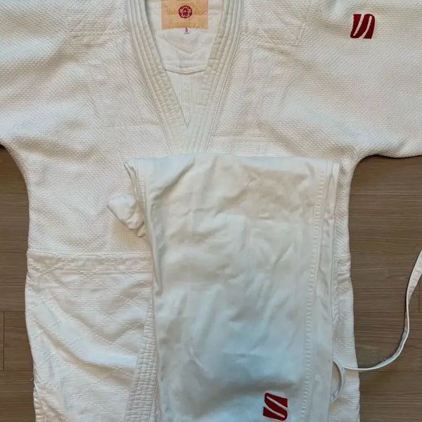 [BUNJANG] Kusakura JOEX Judo Uniform (Size 165) / 쿠사쿠라 JOEX (선수용 유도복 165)
