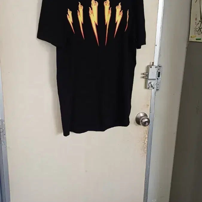[BUNJANG] Neil Barrett Men's Summer T-Shirt / 닐바렛남성여름티.새옷.100싸이즈