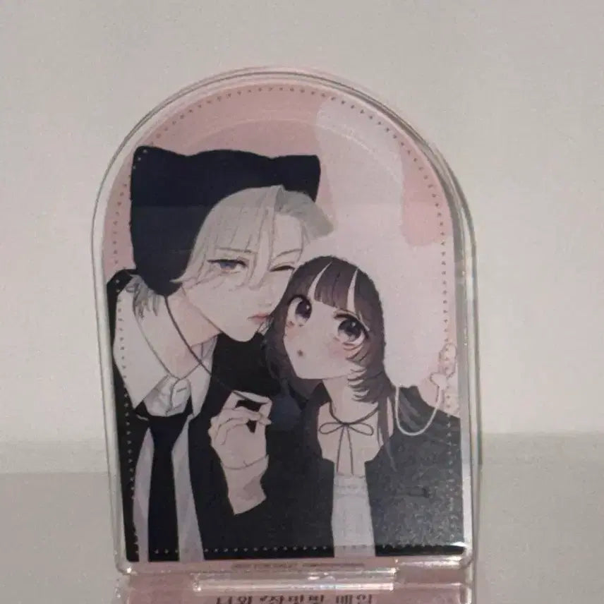 [BUNJANG] You and Rose-Colored Days Acrylic Stand / 너와 장밋빛 매일 아크릴 스탠드