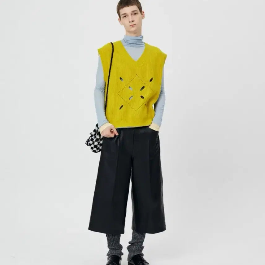 [BUNJANG] Munseon Knit Vest Yellow / 문선 니트조끼 옐로우