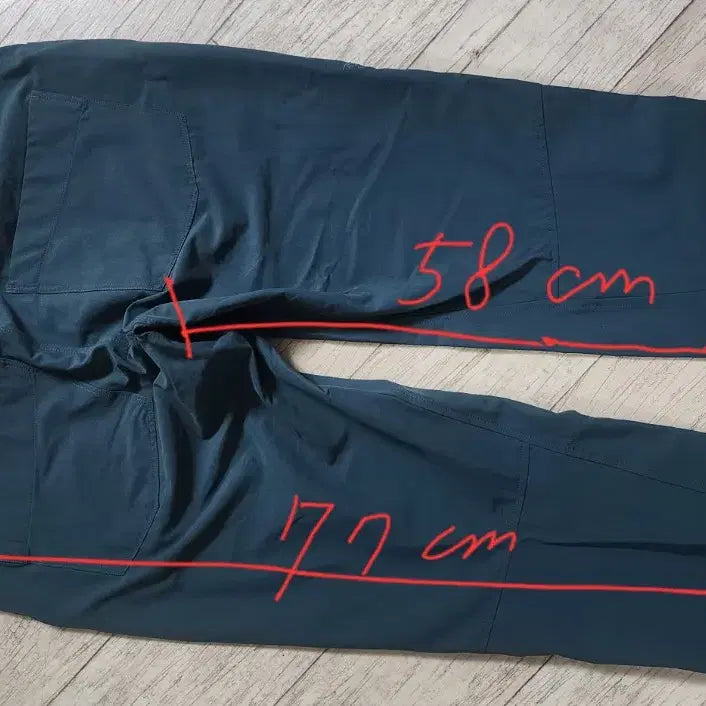 [BUNJANG] Arc'teryx Women's 7/8 Hiking Pants / 아크테릭스 여성 7부바지