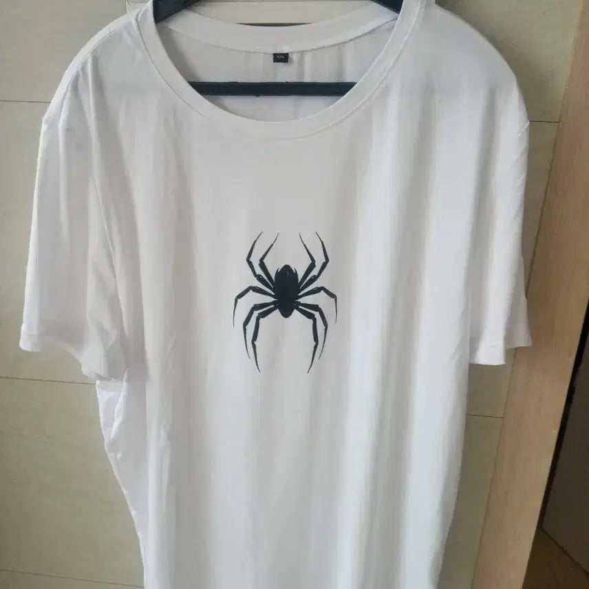 [BUNJANG] Spider-Man White T-Shirt XXL / 흰색 스파이더맨 반팔티 XXL 새상품