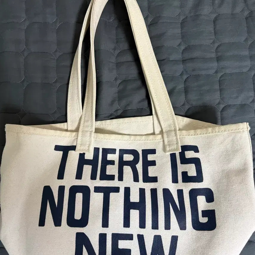 [BUNJANG] Collect Piece Souvenir Tote Bag / 컬렉트피시스 수베니어 토트백 팝니다.