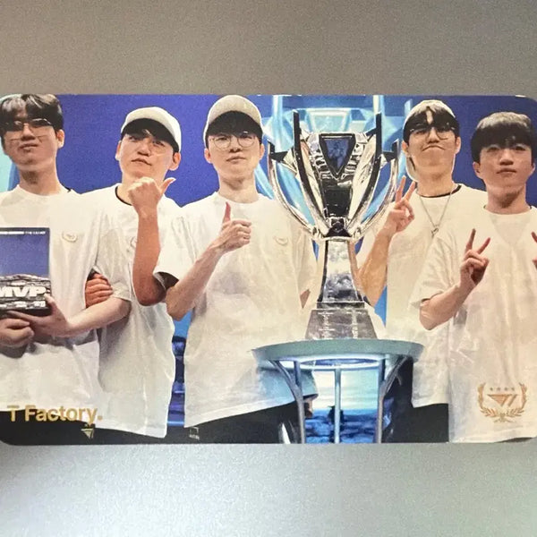 [BUNJANG] T1 2023 World Championship Photocard / T팩토리 T1 월드챔피언십 우승 기념 포토카드
