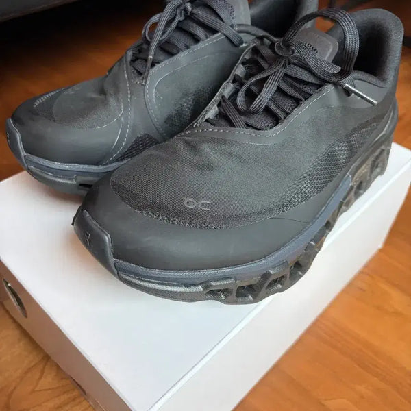 [BUNJANG] On Running Cloudmonster 2 (US Women's 7) Black / 온러닝 포스트 아카이브 팩션 (paf) w240 (us women 7) 클라우드몬스터2 블랙