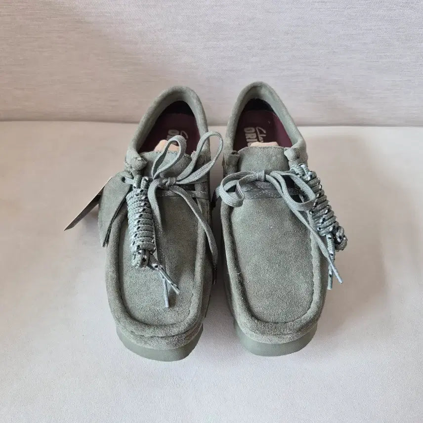 [BUNJANG] Clarks Wallabee GTX Suede Sneakers Khaki / 클락스 왈라비 고어텍스