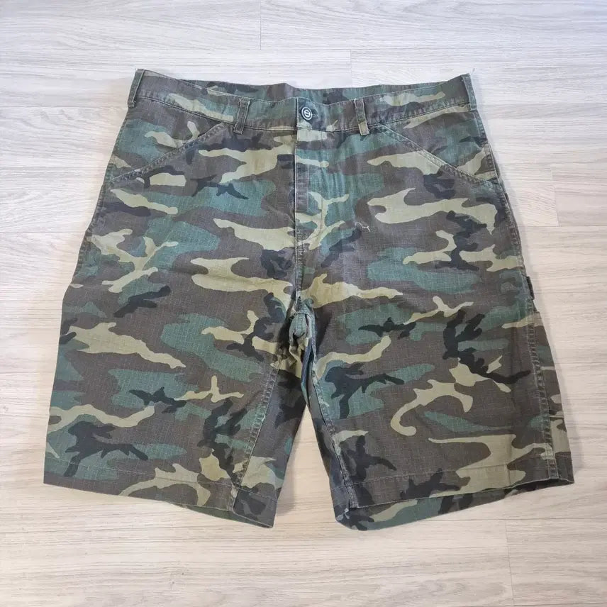 [BUNJANG] Blind Files Camo Shorts Size 2 / 블라인드파일즈 카모 쇼츠 size2