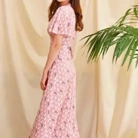 [BUNJANG] Chiyuuiotjang Heart Pink Dress Bundle Set / 치유의옷장 하트 핑크 원피스 ,고소영 원피스 일괄
