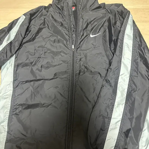 [BUNJANG] Nike Windbreaker Jacket Black/Mint / 나이키 바람막이 검정색/민트