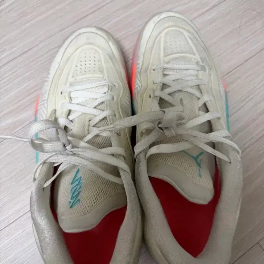 [BUNJANG] Jordan Zion 4 Basketball Shoes Size 285 / 자이언4 285