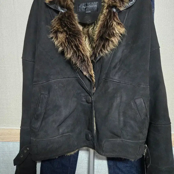 [BUNJANG] Marymond Sheepskin Leather Shearling Jacket with Fur Trim / 마리몬느 무스탕 양가죽 양털 자켓 퍼 트리밍