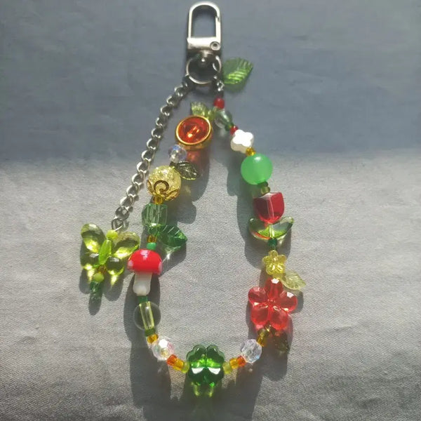 [BUNJANG] Red Flower and Forest Concept Transparent Beaded Keychain / 붉은 꽃과 숲 컨셉의 투명 키링