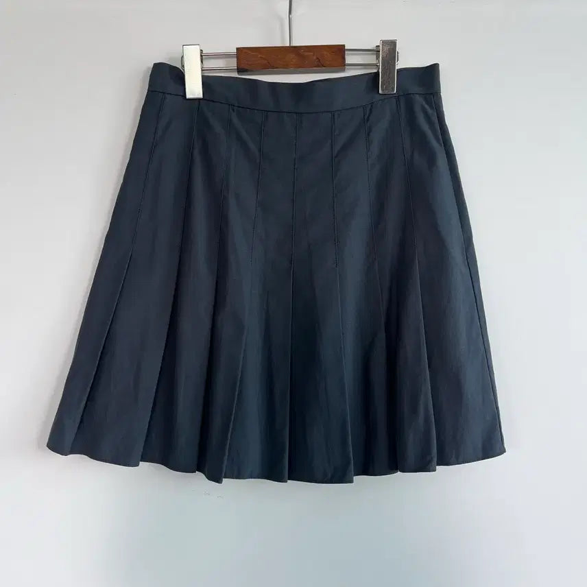 [BUNJANG] vem.ver Pleated Mini Skirt Grey Size M / vem.ver 플리츠 미니 그레이 스커트 M