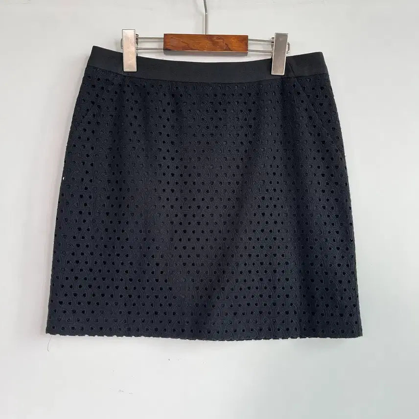 [BUNJANG] Mind Bridge Black Punching Lace Skirt Size 66 / 마인드브릿지 블랙 펀칭 레이스 스커트 66