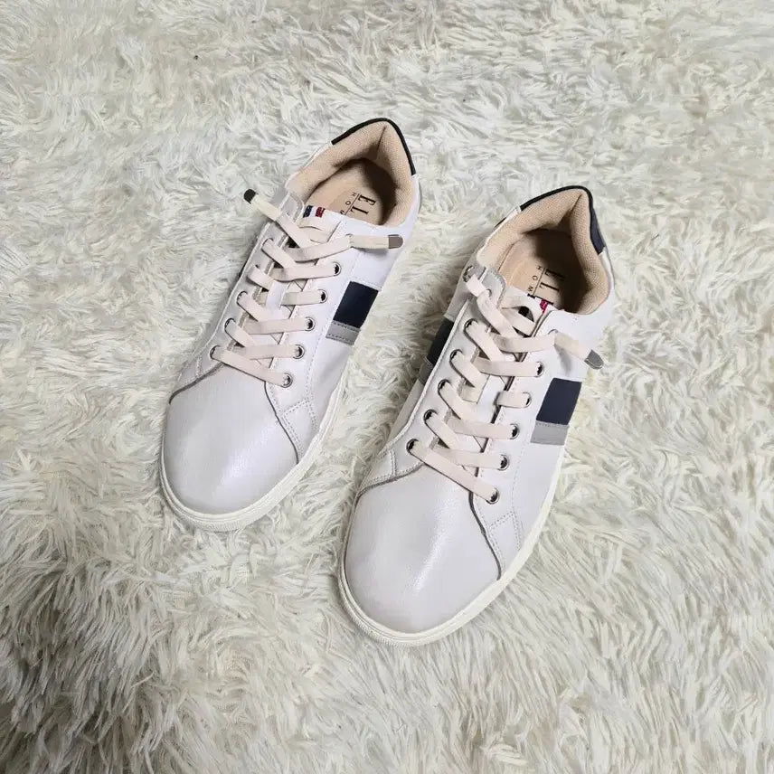 [BUNJANG] Elle Homme White Sneakers (Size 270) / 엘르 옴므 화이트 스니커즈 270