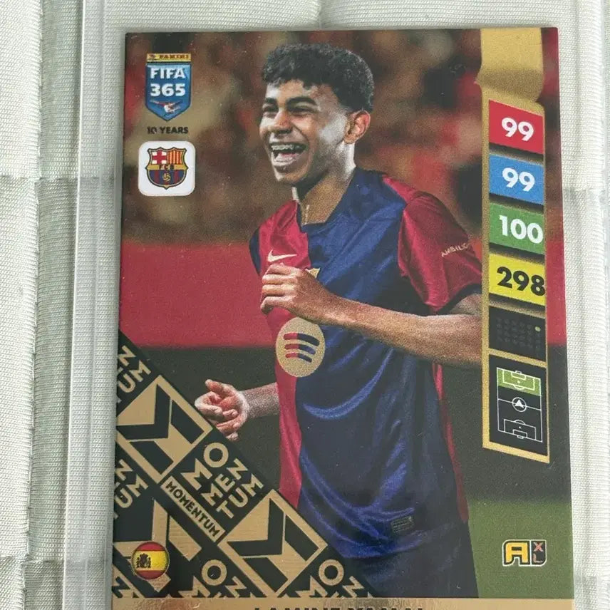 [BUNJANG] Barcelona Lamine Yamal Momentum Ultra Rare Soccer Card / 바르셀로나 라민 야말 모멘텀 초희귀 축구카드