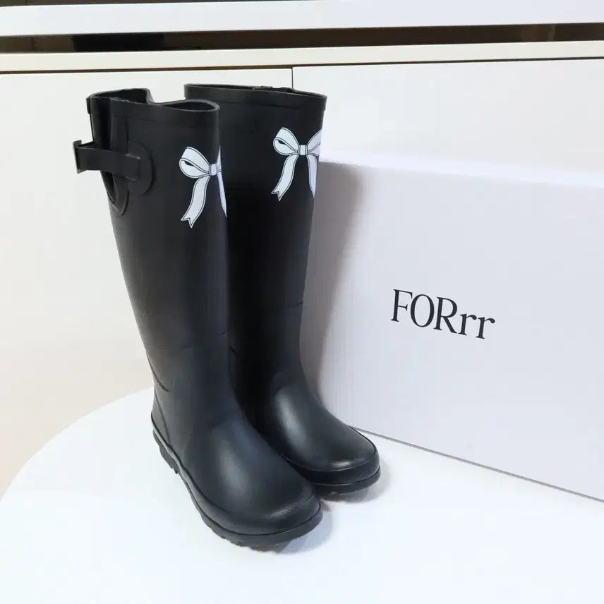 [BUNJANG] FORrr Women's Black Ribbon Rain Boots Size 240 / FORrr 포른른 여성 레인부츠 블랙 리본 240