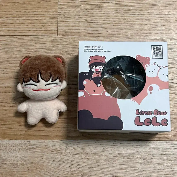 [BUNJANG] NCT DREAM Chenle Kkomler Doll Clothing Bundle / 꼼러 양도 (인형 옷 덤)