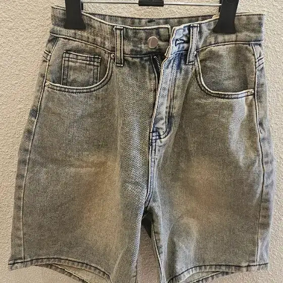 [BUNJANG] Washed Denim Shorts Size S / 워싱 데님 반바지 S사이즈