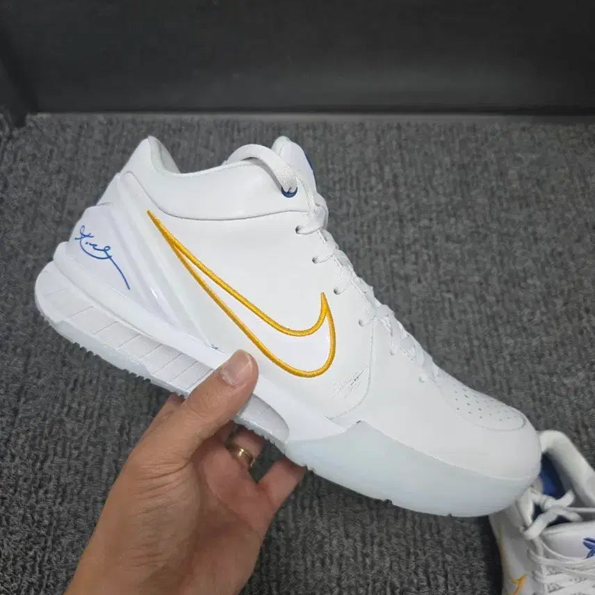 [BUNJANG] Nike Kobe 4 Golden State Warriors Colorway / 260 나이키 코비4 골스컬러
