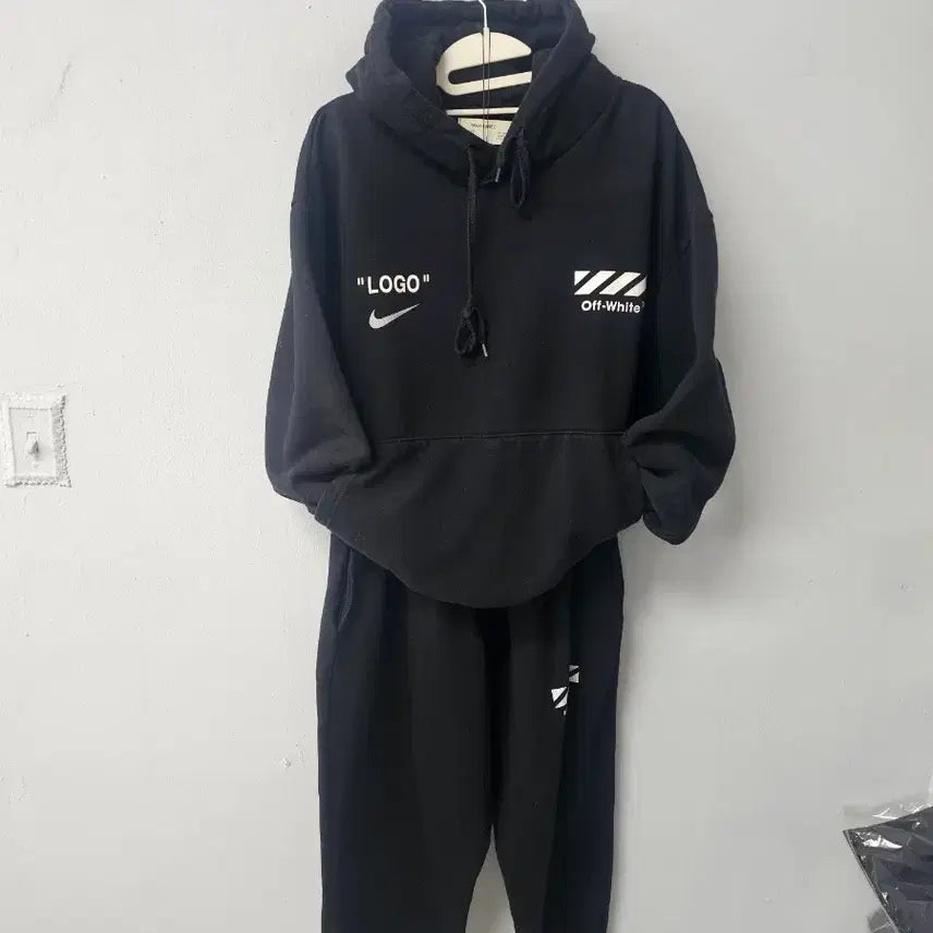 [BUNJANG] Nike x Off-White Collaboration Hooded Sweatshirt Set / 나이키 오프화이트 콜라보 후드티 세트