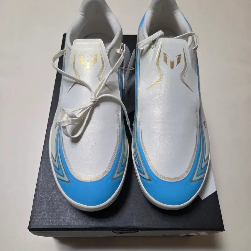 [BUNJANG] Adidas F50 Lionel Messi League TF Soccer Cleats (IH1903) Size 285 / 아디다스 F50 리오넬 메시 리그 TF (IH1903) 285