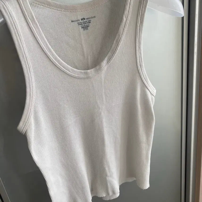 [BUNJANG] Brandy Melville Sleeveless Light Gray Tank Top / brandy melville 브랜디멜빌 슬리브리스 라이트그레이