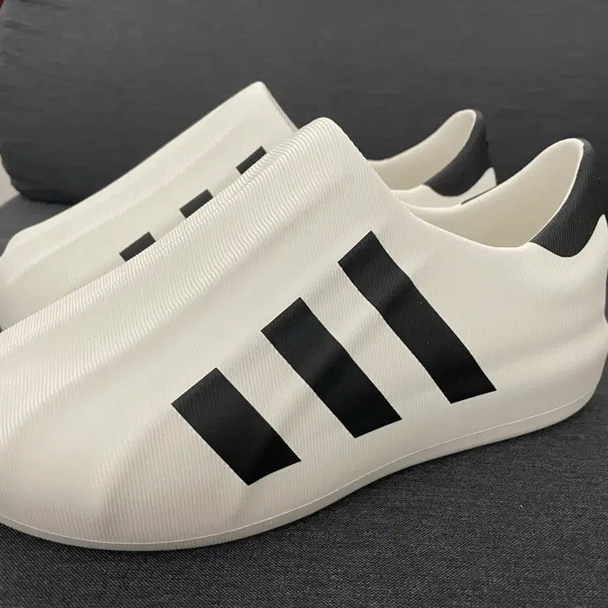 [BUNJANG] Adidas Adi-foam Slides / 아디다스 아디폼 260