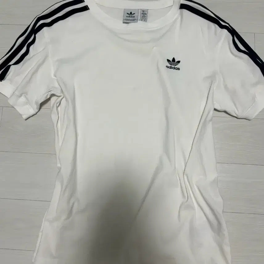 [BUNJANG] Adidas 3-Stripes Short Sleeve T-Shirt White / 아디다스 삼선 반팔 티셔츠