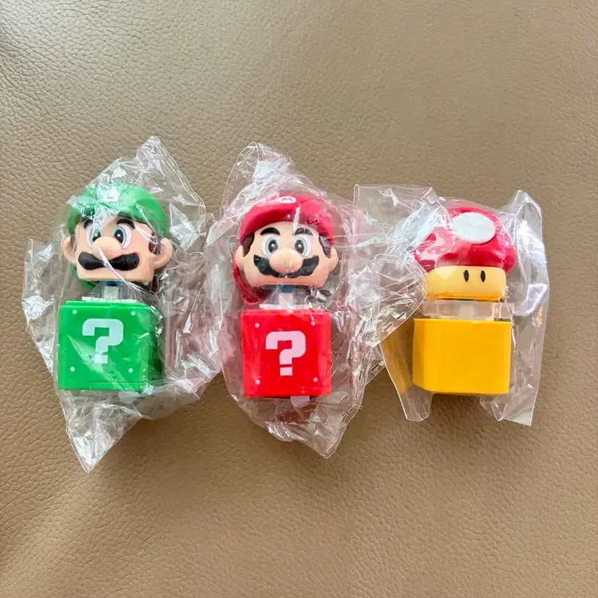 [BUNJANG] Super Mario Keycap Keychain Bundle Set / 슈퍼마리오 키캡 키링 3종 일괄
