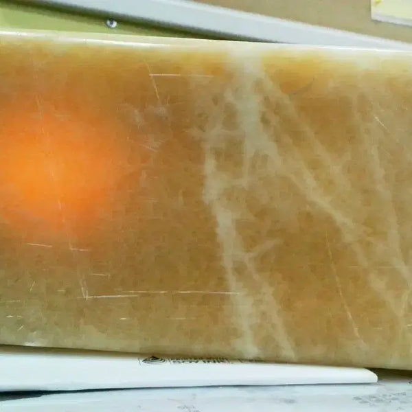 [BUNJANG] High-Quality Yellow Jade/Onyx (Estimated) Decorative Stone / 고급 황옥/오닉스(추정) 장식석