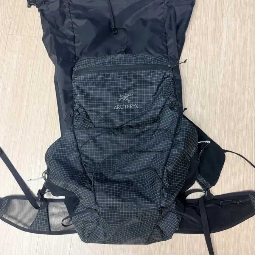 [BUNJANG] Arc'teryx Aerios 35L Backpack Black / 아크테릭스 에어리어스 35L 백팩 블랙 판매합니다