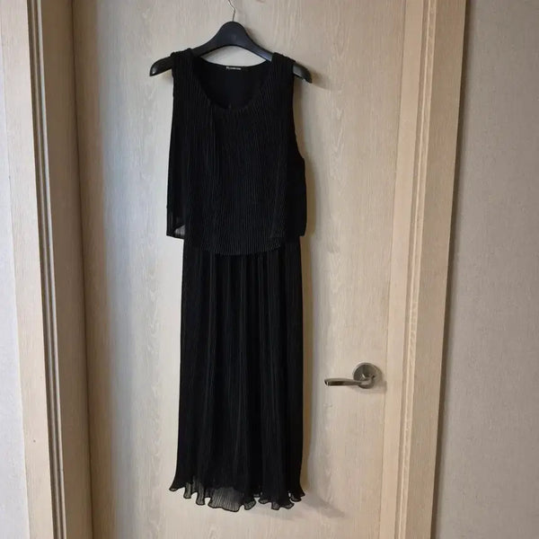 [BUNJANG] Black Pleated Dress Size 44 / 블랙 플리츠 원피스사이즈44