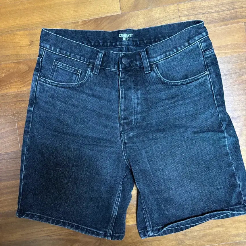 [BUNJANG] Carhartt WIP Shorts Size 30 / 칼하트wip 반바지 30사이즈