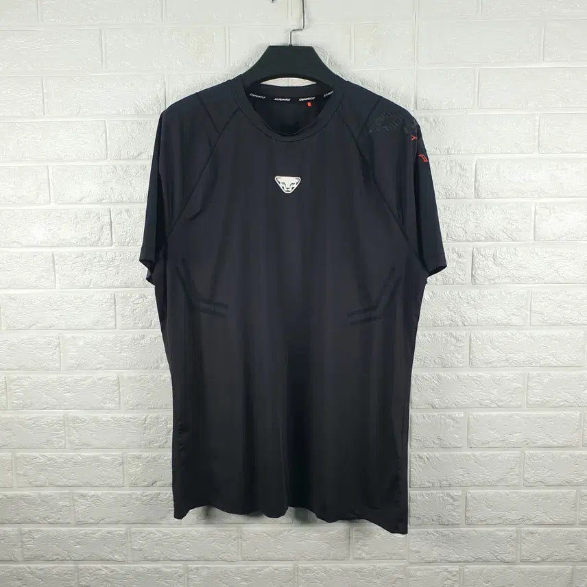 [BUNJANG] Dynafit Functional Short Sleeve Round T-shirt (Men's Size 110) / [110]다이나핏 기능성 반팔 라운드티