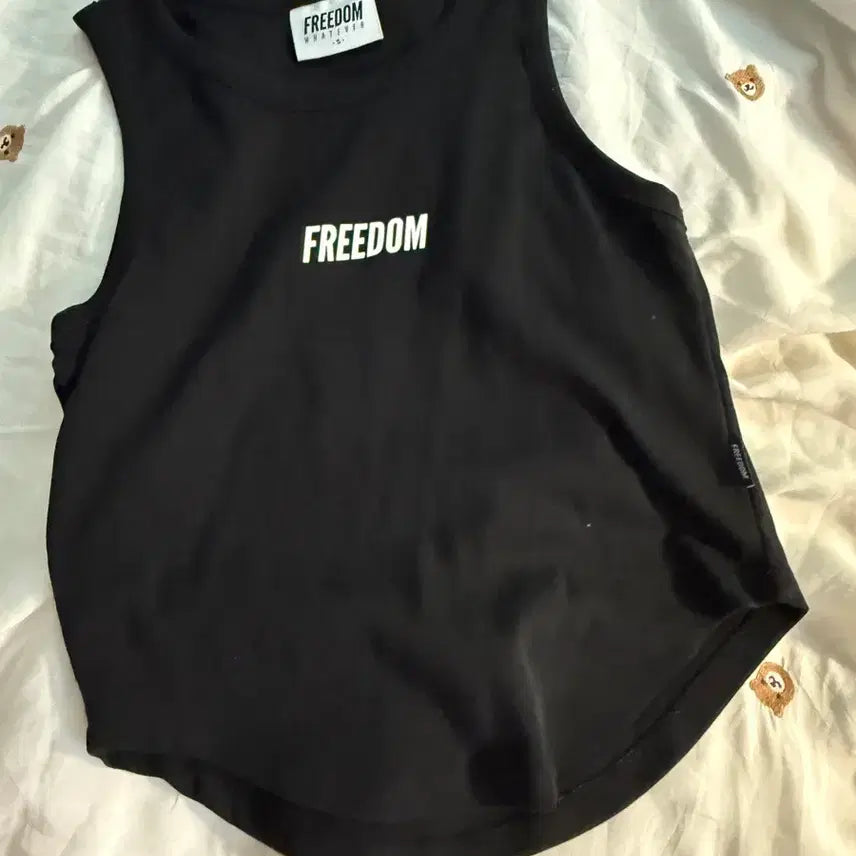 [BUNJANG] Freedom Sleeveless Top Black Size S / 프리덤 나시 s사이즈