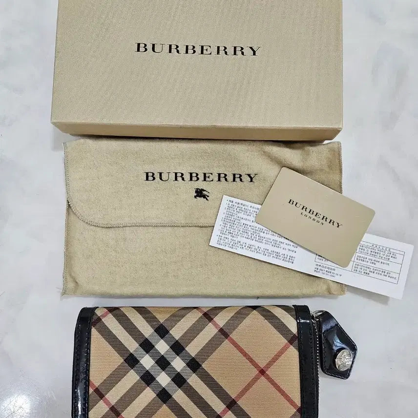 [BUNJANG] Burberry Check Pouch / 버버리 체크 파우치