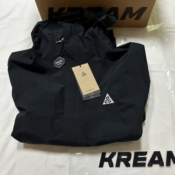 [BUNJANG] Nike ACG Storm-Fit ADV Cascade Jacket Black (S) / [택 달린 새상품] 나이키 ACG 스톰핏 ADV 케스케이드 바람막이 (블랙/S)