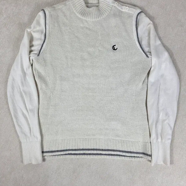 [BUNJANG] Callaway Golf Shoulder Button Windproof Lined High-neck Knit Jacket - Ivory / 캘러웨이(Callaway) 골프 숄더 버튼 방풍 안감 하이넥 니트 자켓 아이보리